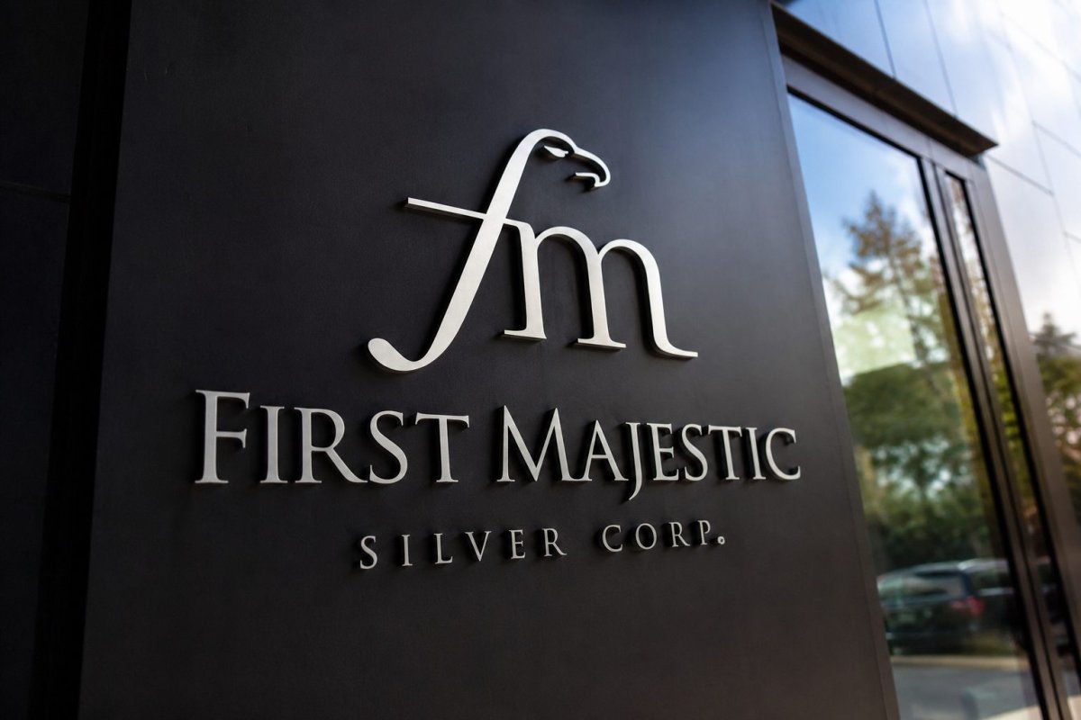 First Majestic Silver Q1: Record Cash Flow vs Rising Costs