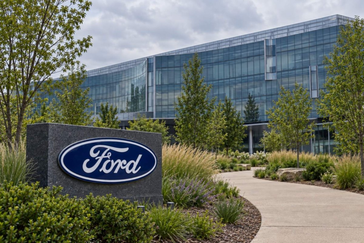 Ford Recalls 2023-2027 F-150s Over Fuel Tank Risk