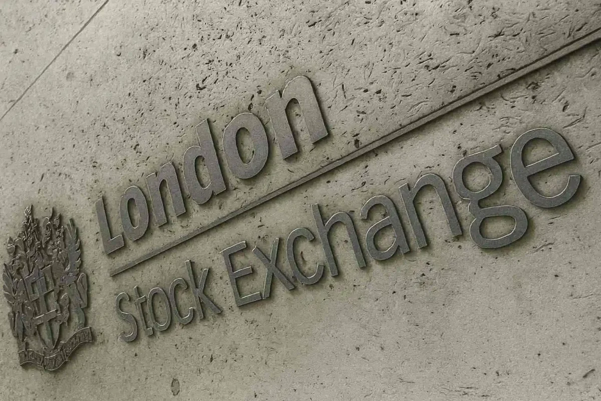 FTSE 100 Gains on Miner Strength, Mixed Corporate Updates