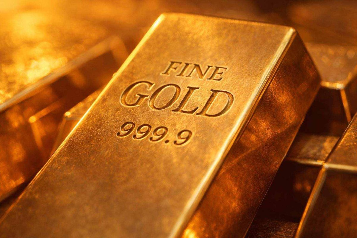 Gold Retreats on Rising Yields, Dollar Strength; Markets Eye Jobs Data