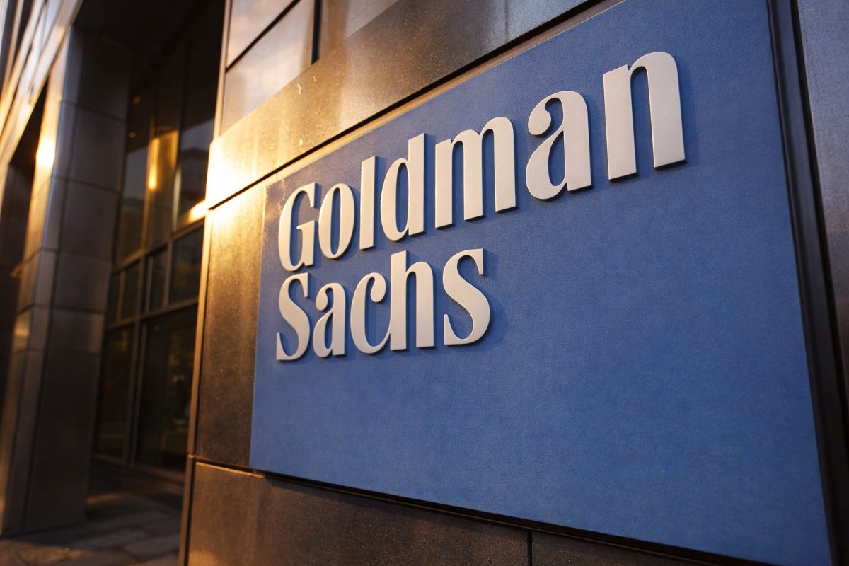 Goldman Sachs Gains on CEO's Optimistic Deal Outlook Amid Private Equity Pressure