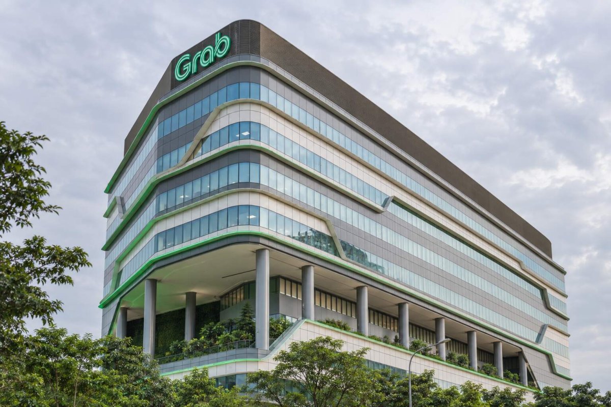 Grab's EV Ecosystem: A Triple Test for Growth and Lending