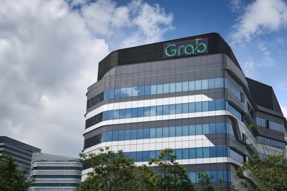 Grab Stock Flat as Investors Eye Digital Banking Expansion