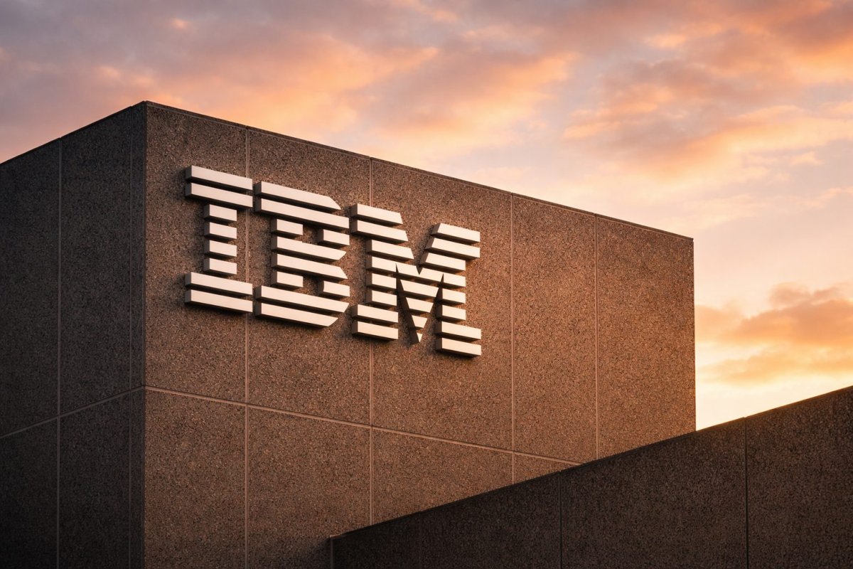 IBM's AI Ambitions Face Crucial Earnings Test Amid Mainframe Concerns