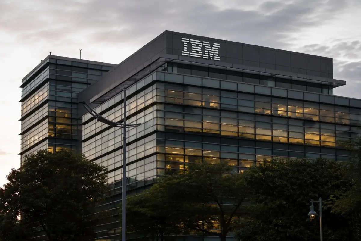 IBM's AI Strategy Faces Valuation Test as Software Growth Must Outpace Consulting