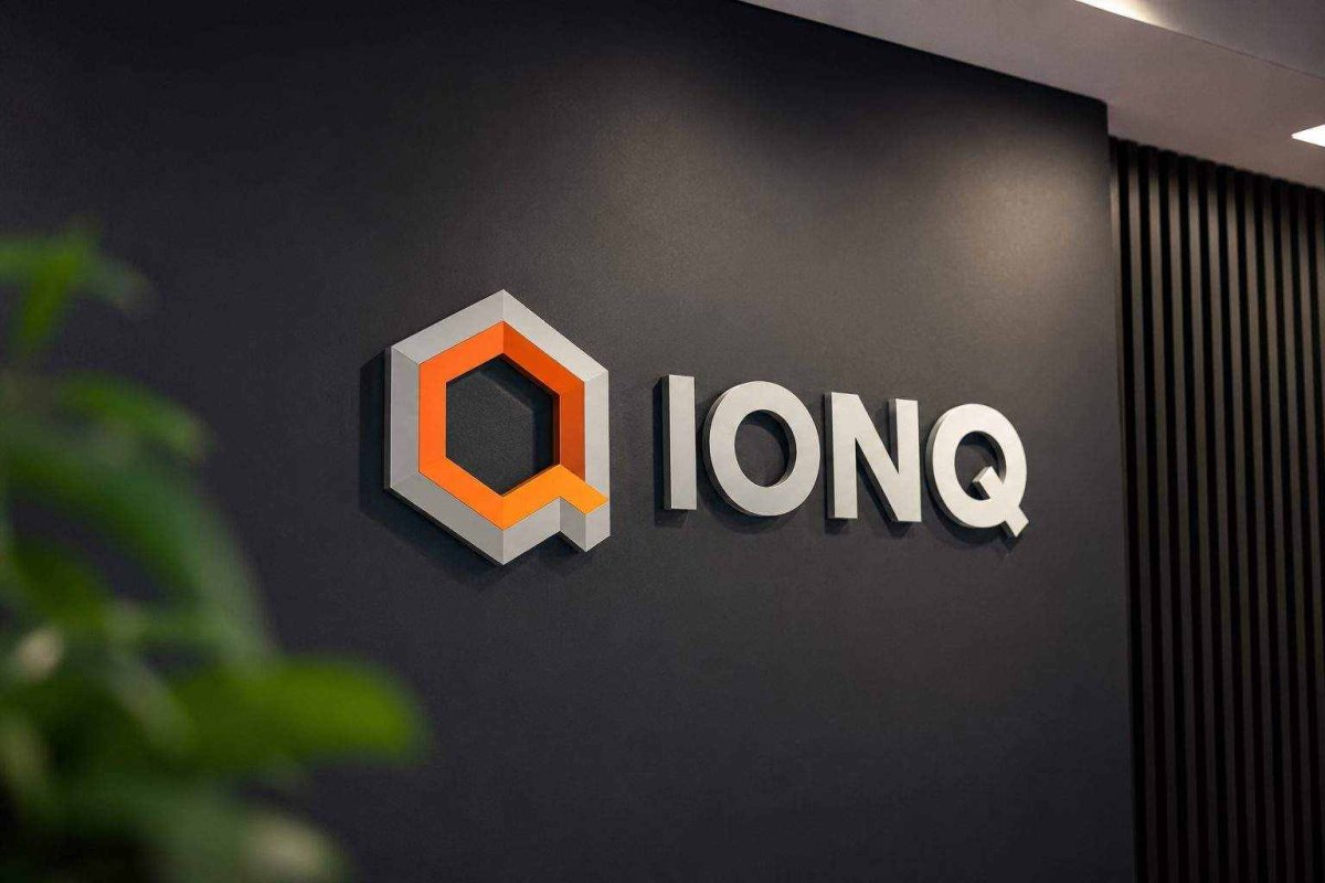 IonQ Faces Investor Scrutiny After Mixed Week Despite Revenue Surge