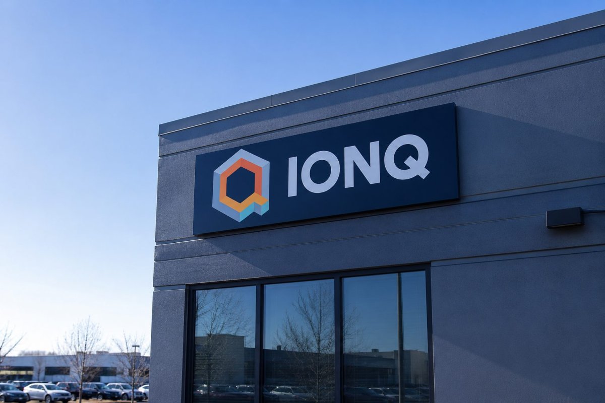 IonQ Stock Drops 15% but Quantum Valuation Premium Remains