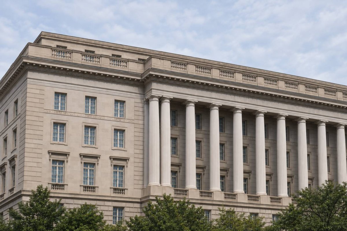 IRS 2027 Tax Brackets Projected: Top Rate Kicks In at $793,650 for Couples