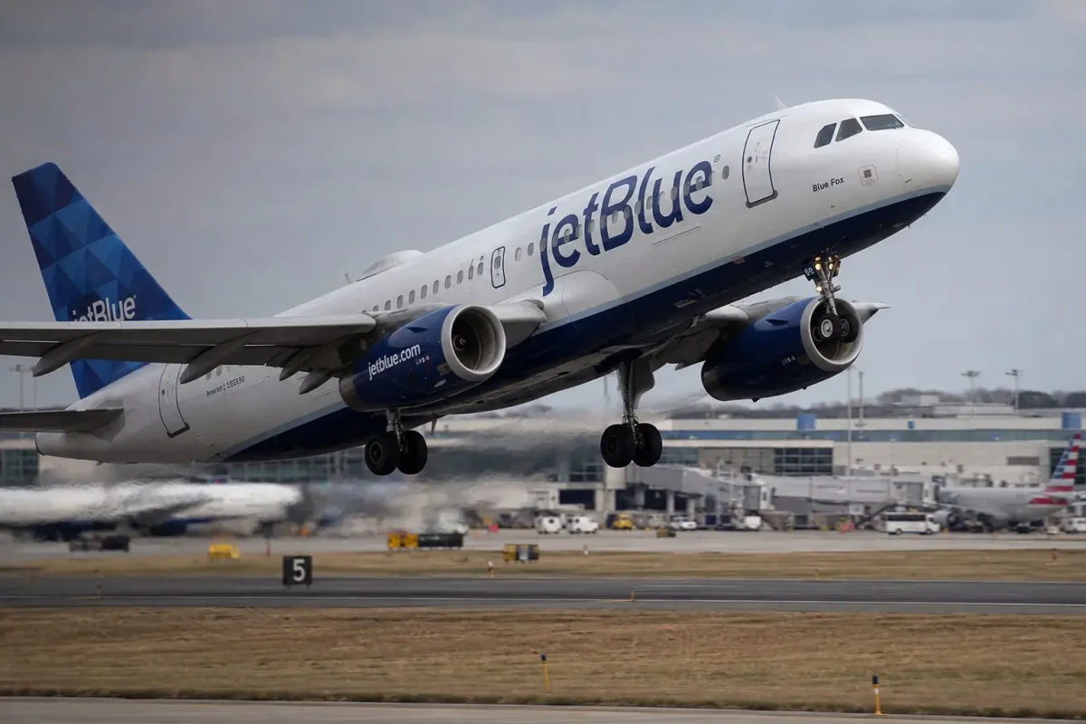 JetBlue Shares Surge on 2028 Profit Target Fueled by Fuel Cost Optimism