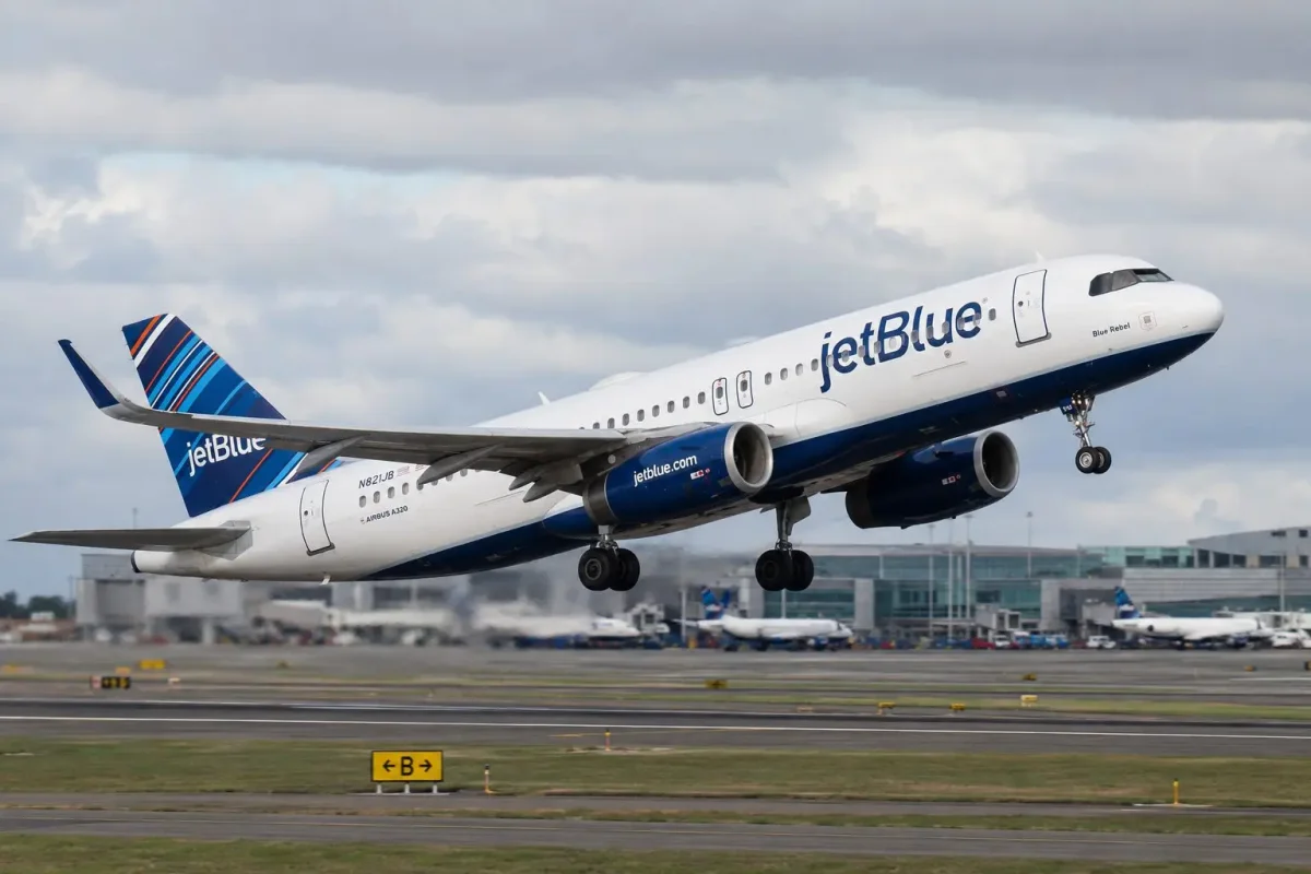 JetBlue Shares Surge on Oil Drop Ahead of Q2 Earnings