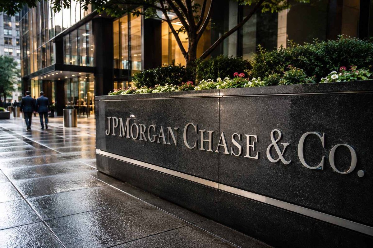 JPMorgan Backs $2.5B Shipbuilding Deal, Aims to Boost Maritime Sector
