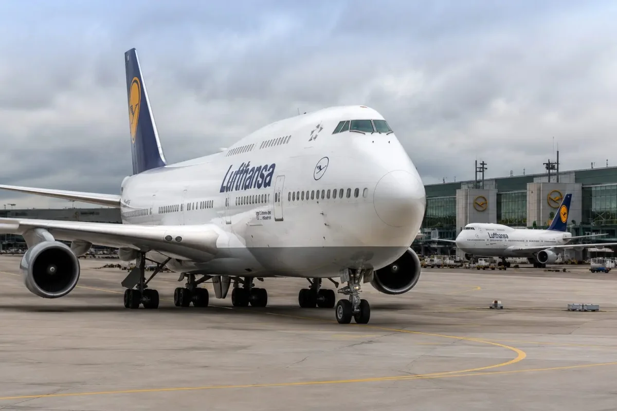 Lufthansa's €750M Bond Holds Steady Amid Fuel Cost Pressures