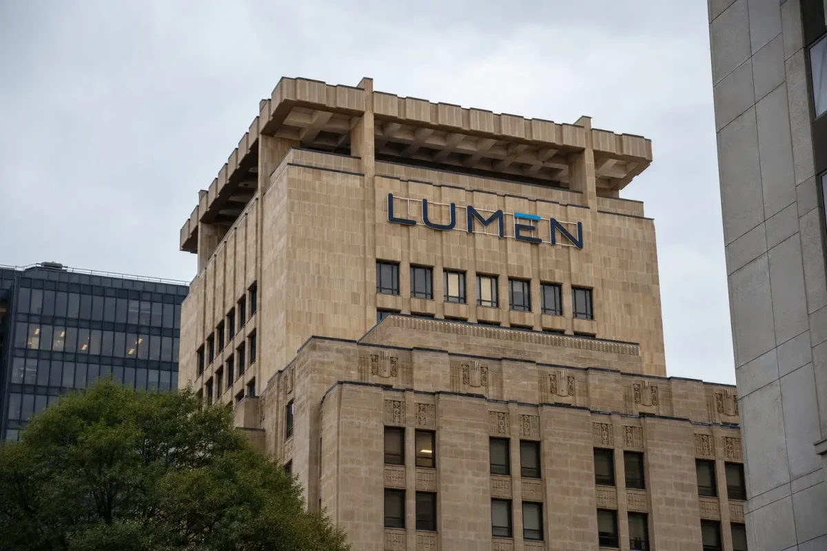 Lumen Stock Surges 17% on AI-Focused Strategy and Alkira Buy