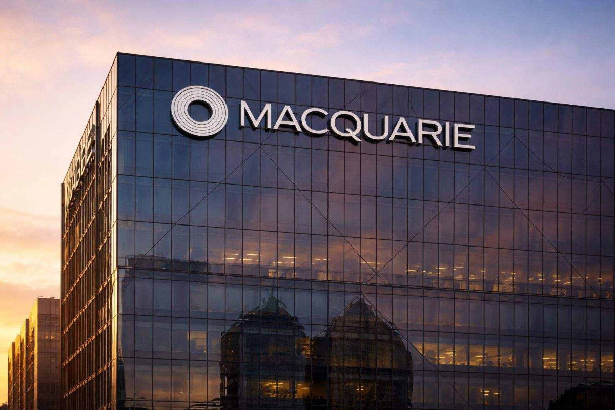Macquarie Gains as ASX 200 Hits Record; Eyes on Inflation and Earnings