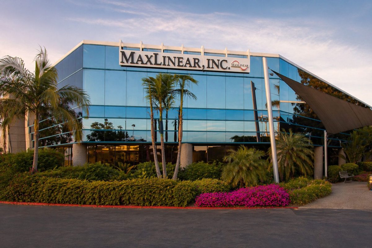 MaxLinear Soars 67% on AI Data-Center Chip Demand, Upbeat Forecast