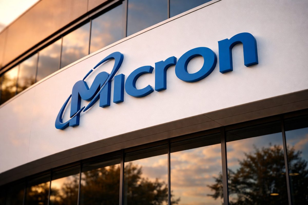 Micron Gains in Extended Trading as AI Memory Demand Strengthens