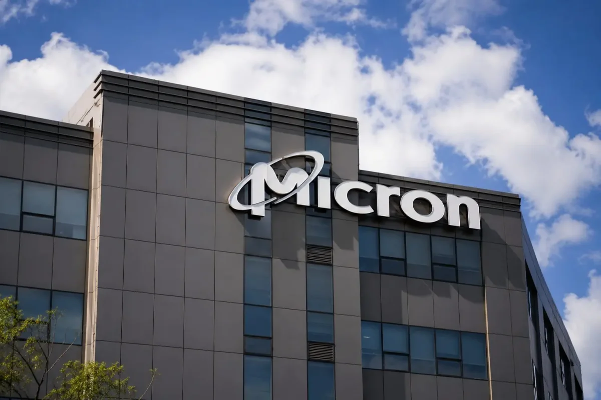 Micron Jumps 12% as AI Memory Optimism Returns Ahead of Earnings