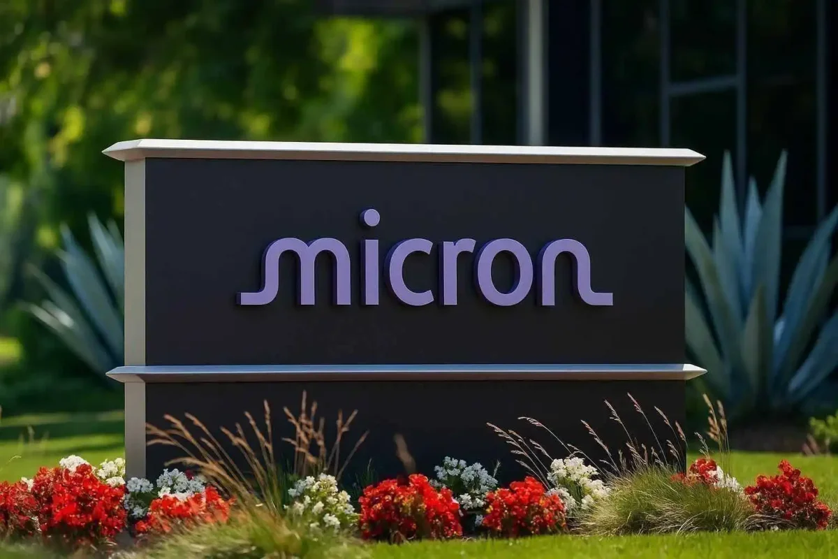 Micron Stock Slips from Record as SK Hynix Profit Surge and Export Curbs Loom