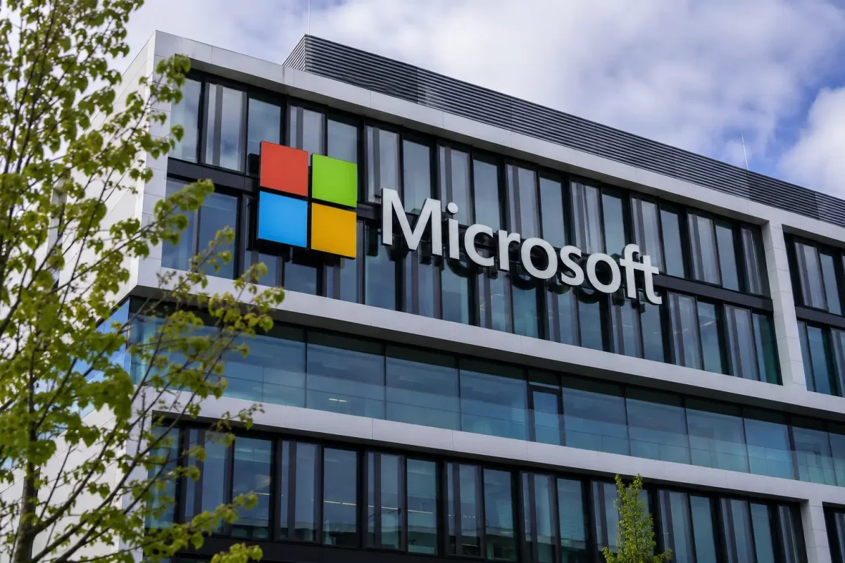 Microsoft Shares Slide on Fed Rate Hike Fears and AI Spending Concerns