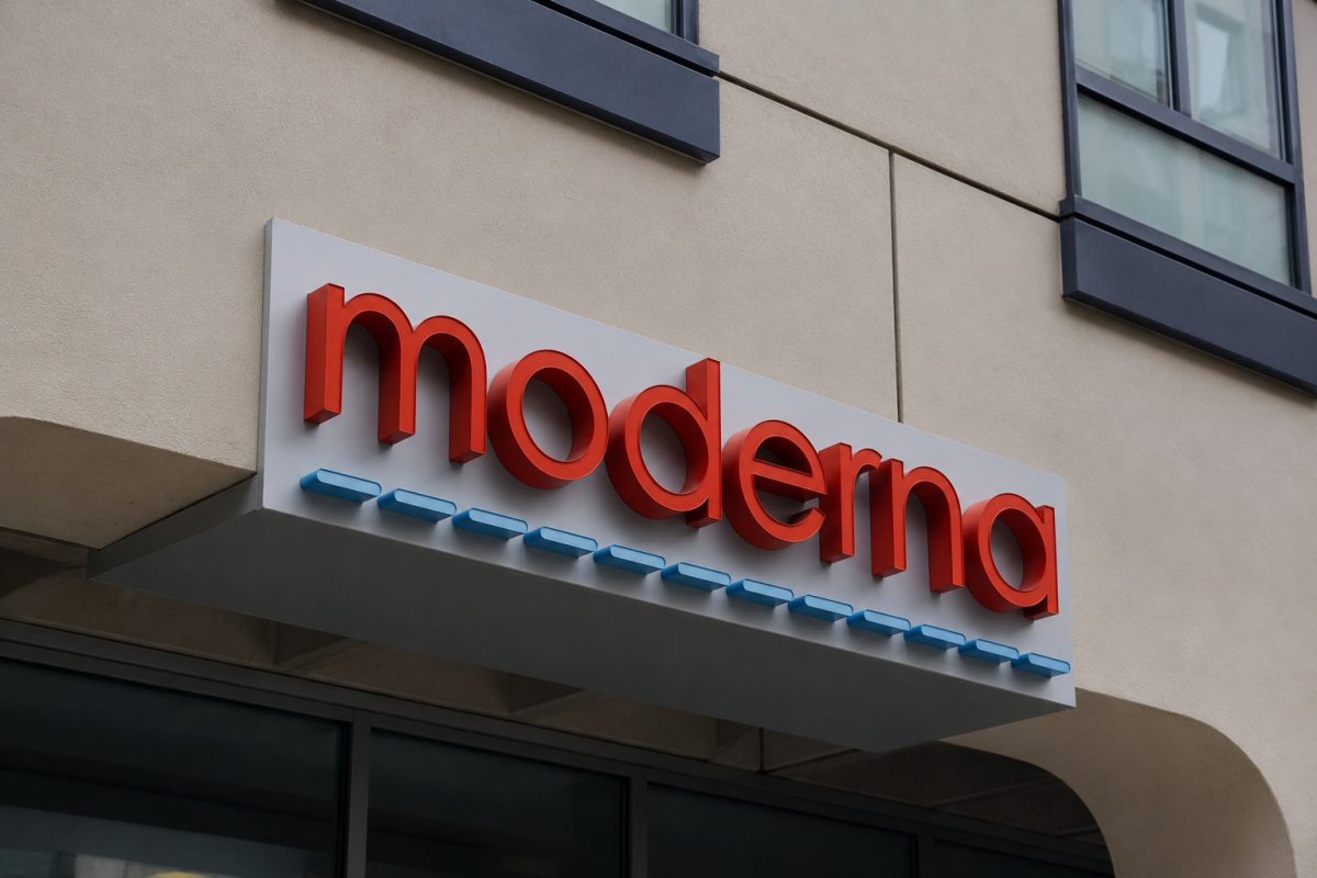 Moderna Jumps 10% on Hantavirus Vaccine Push as Cruise Ship Outbreak Revives mRNA Hopes