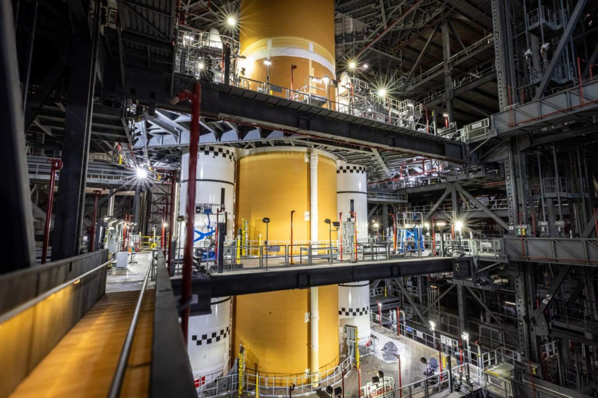 NASA Assembles Artemis III 'Short Stack' for Key Fueling Test