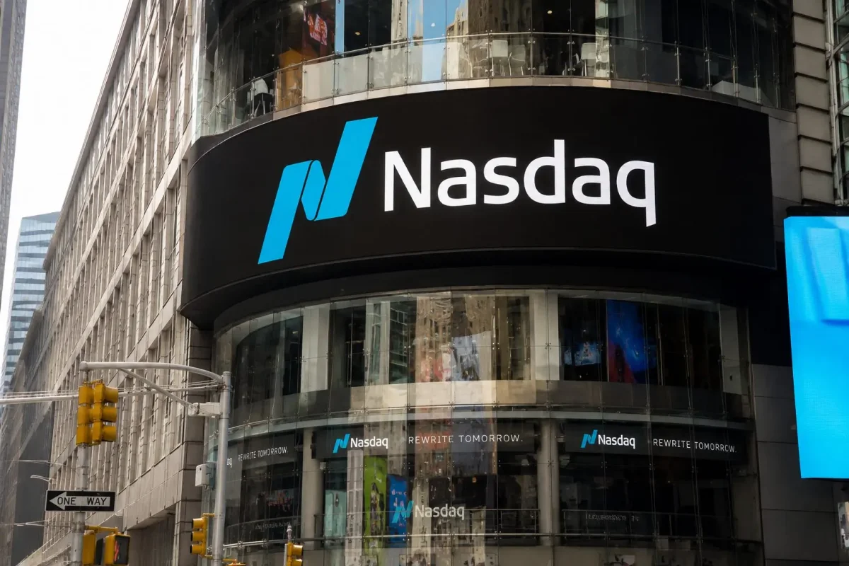Nasdaq Drops 2.2% as Oil Hits $100, AI Spending Strains Alphabet and Tesla