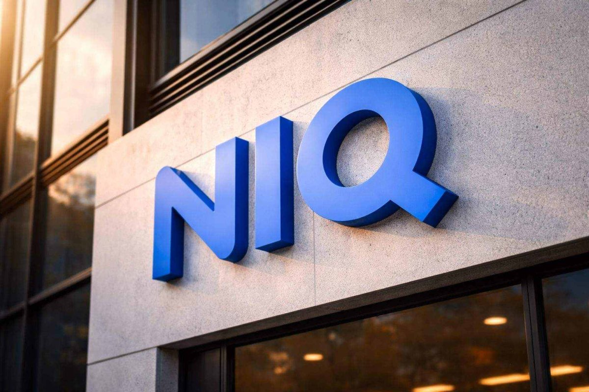 Needham Adjusts NIQ Target Amid Sector Valuation Reset, Focus on 2026 Margin Plan