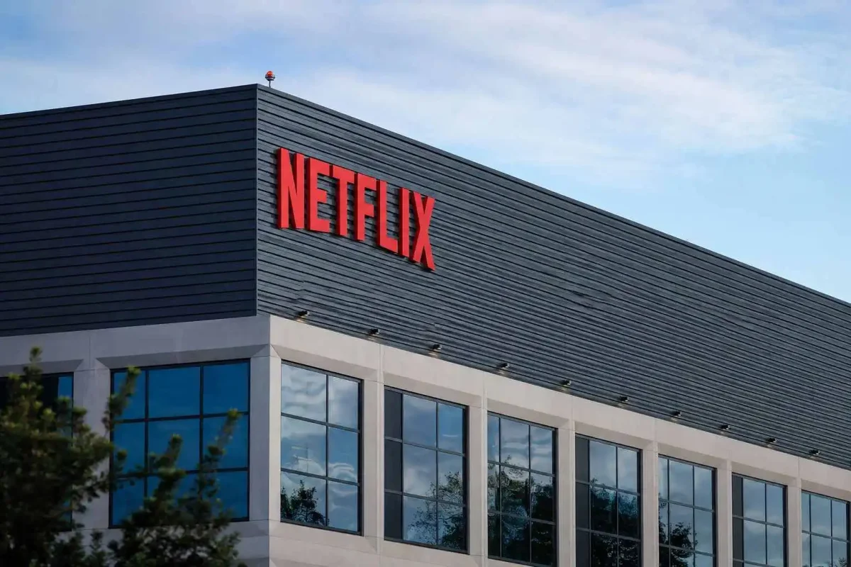 Netflix Rises 5.5% Ahead of Q2 Earnings, Live Sports Test