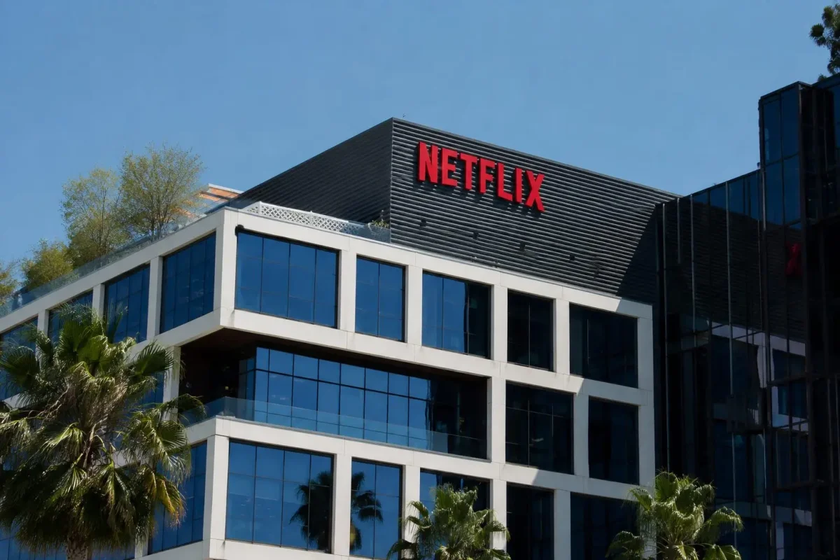 Netflix Shares Slip as Investors Eye Annual Meeting for Clarity on Growth