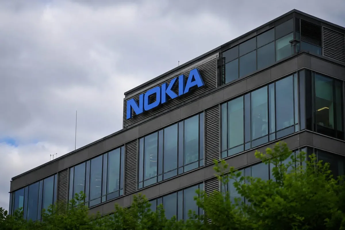 Nokia Dips in Helsinki as AI Rally Fades; Analyst Caution Grows
