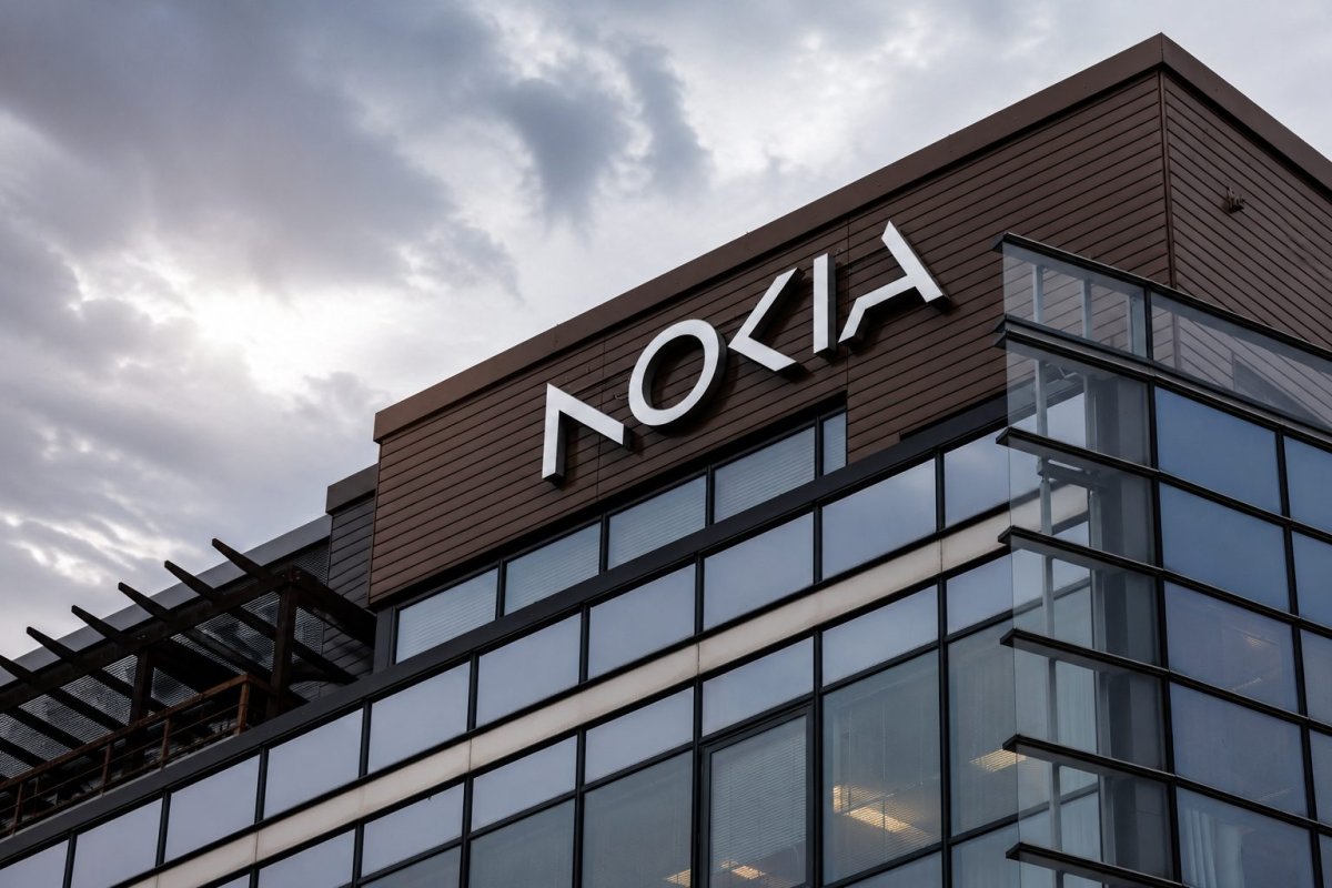 Nokia Shares Plunge 6.5% in Helsinki, ADR Volume Surges Ahead of Q2 Results