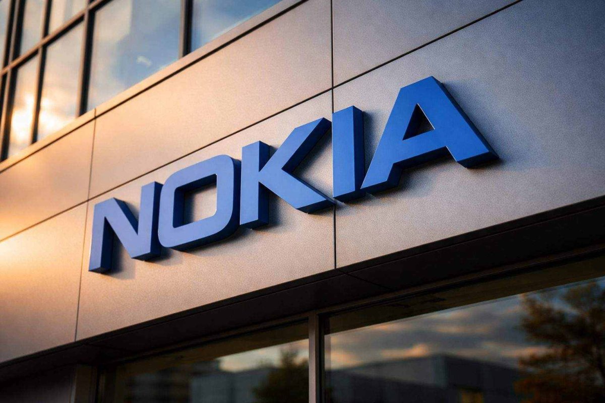 Nokia Shares Retreat on Analyst Downgrade Amid AI-Driven Volatility