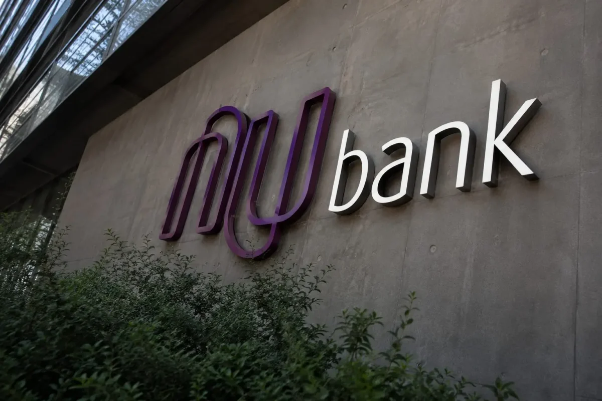 Nu Holdings Shares Steady After Volatile Week Amid Buyback and Credit Concerns