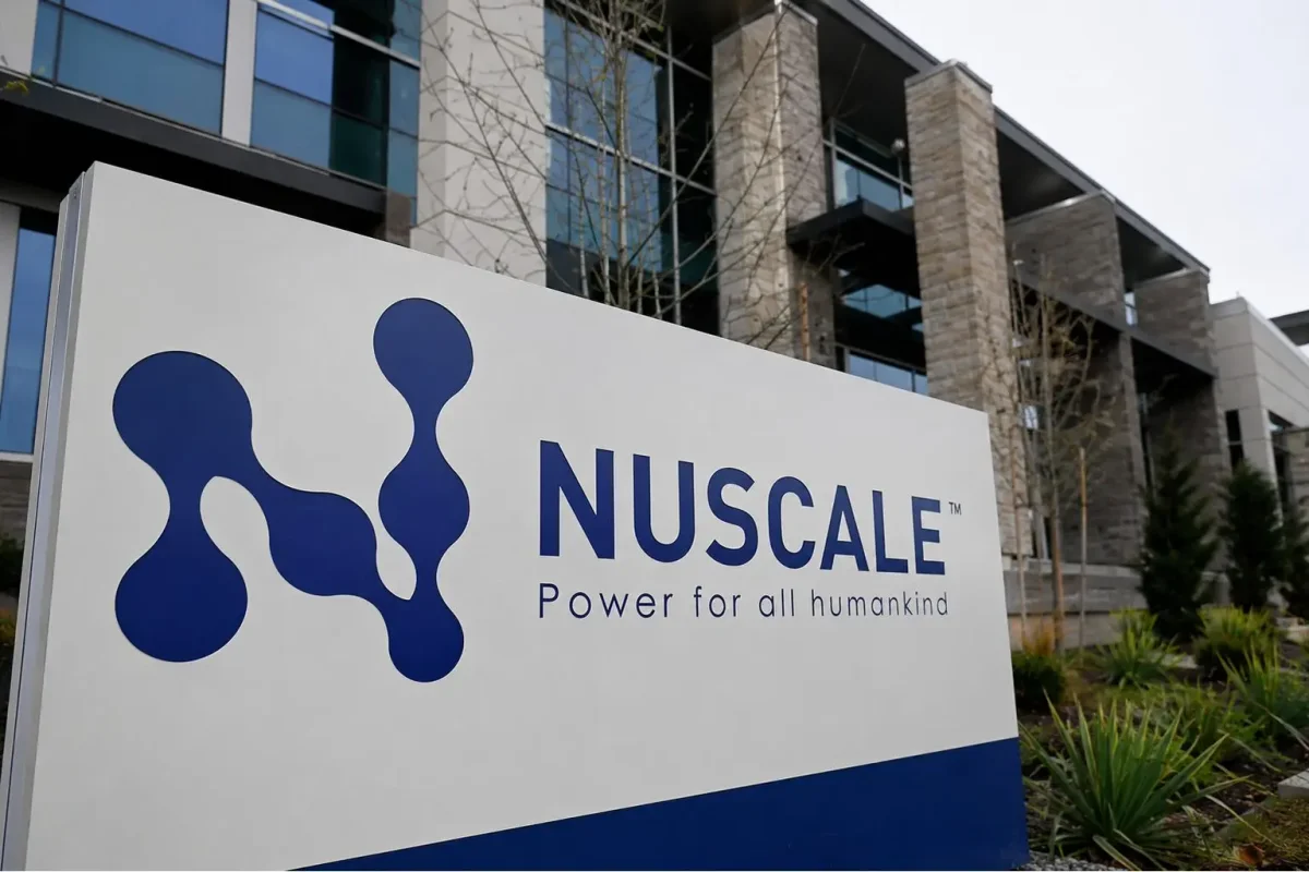 NuScale Shares Slide 3.4% as Revenue Remains Minimal Despite $1 Billion Cash Cushion
