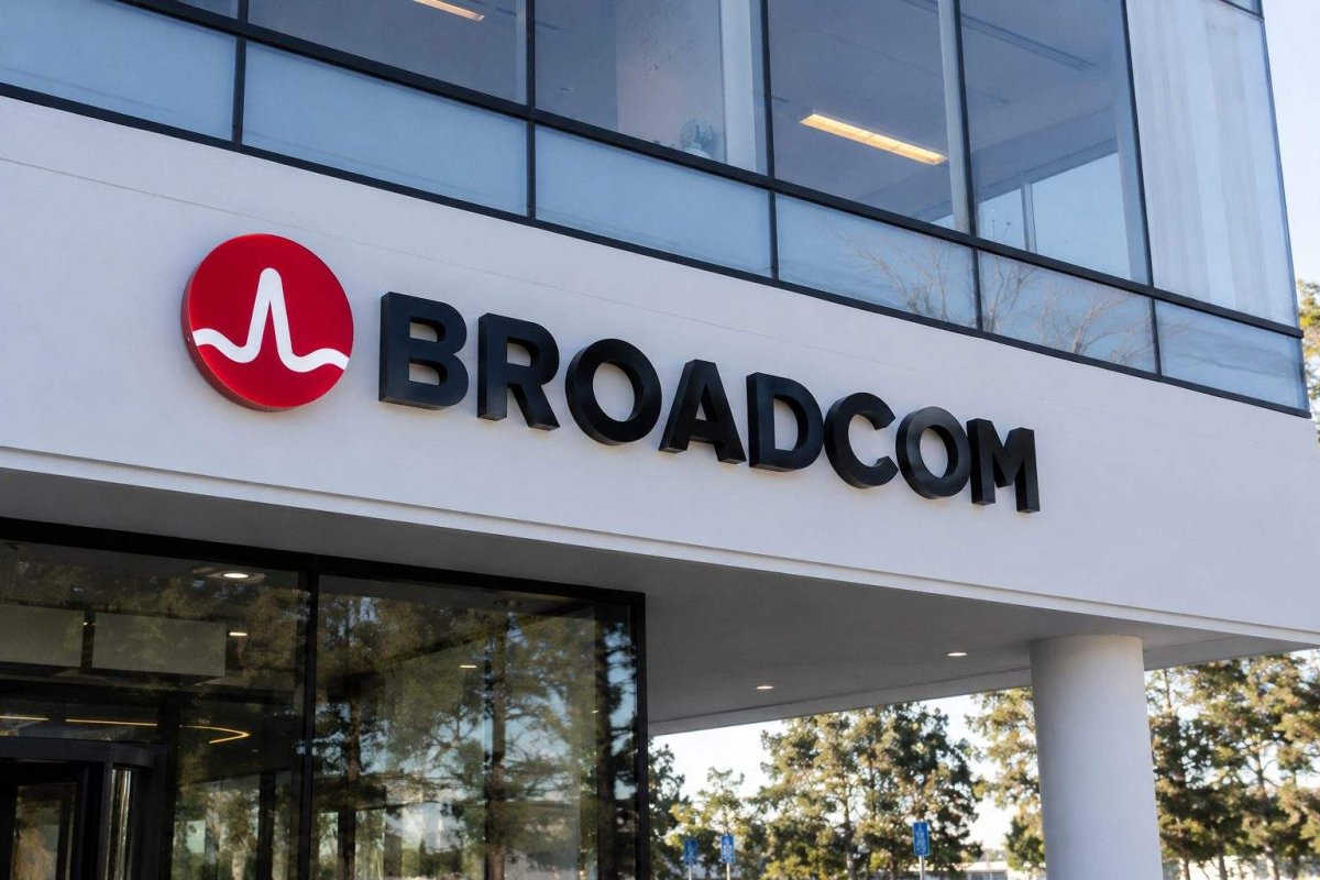 Nvidia's Cash Flow Dominance Shines as Goldman Downgrades Broadcom