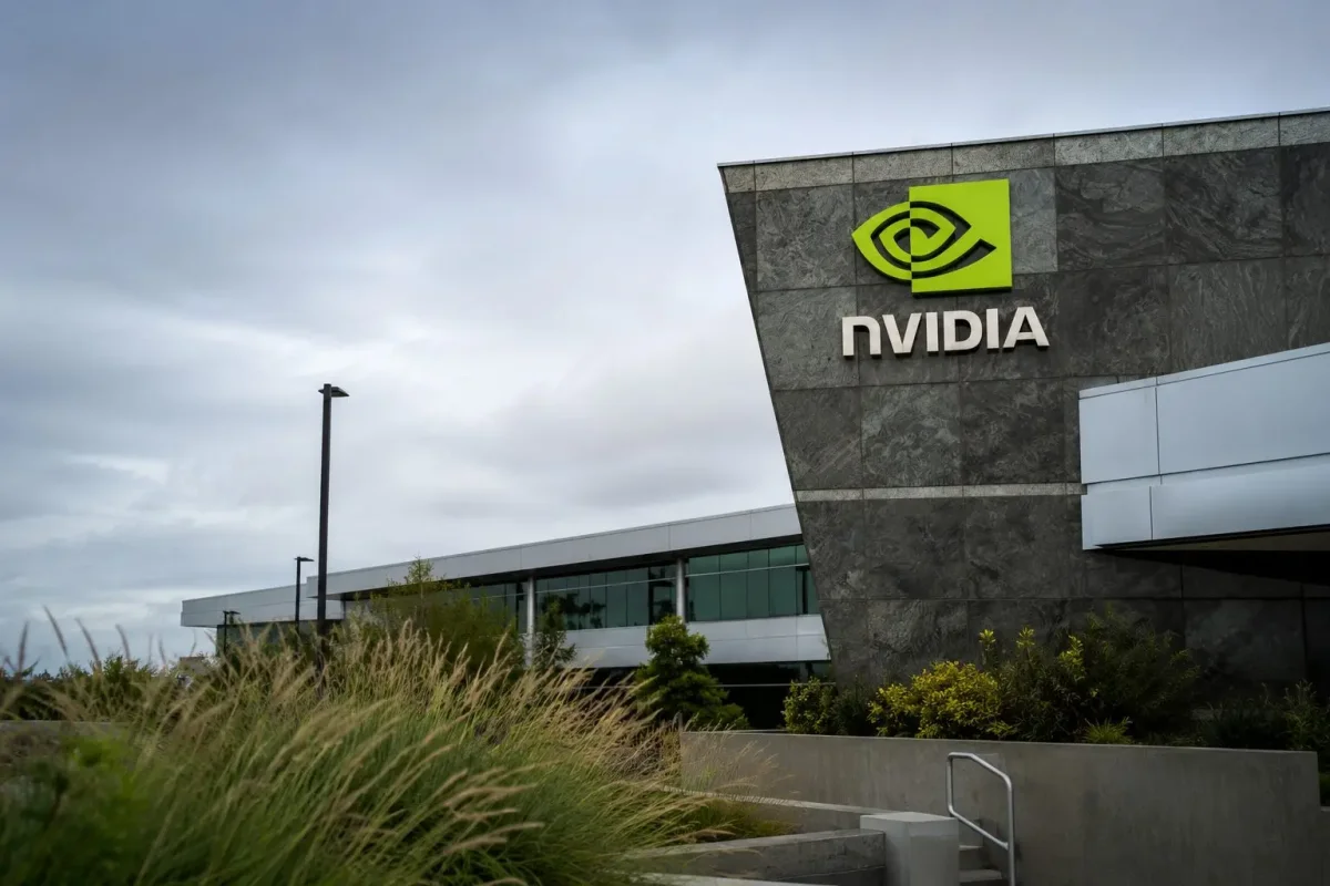 Nvidia Shares Dip as Japan AI Order Highlights Demand Uncertainty