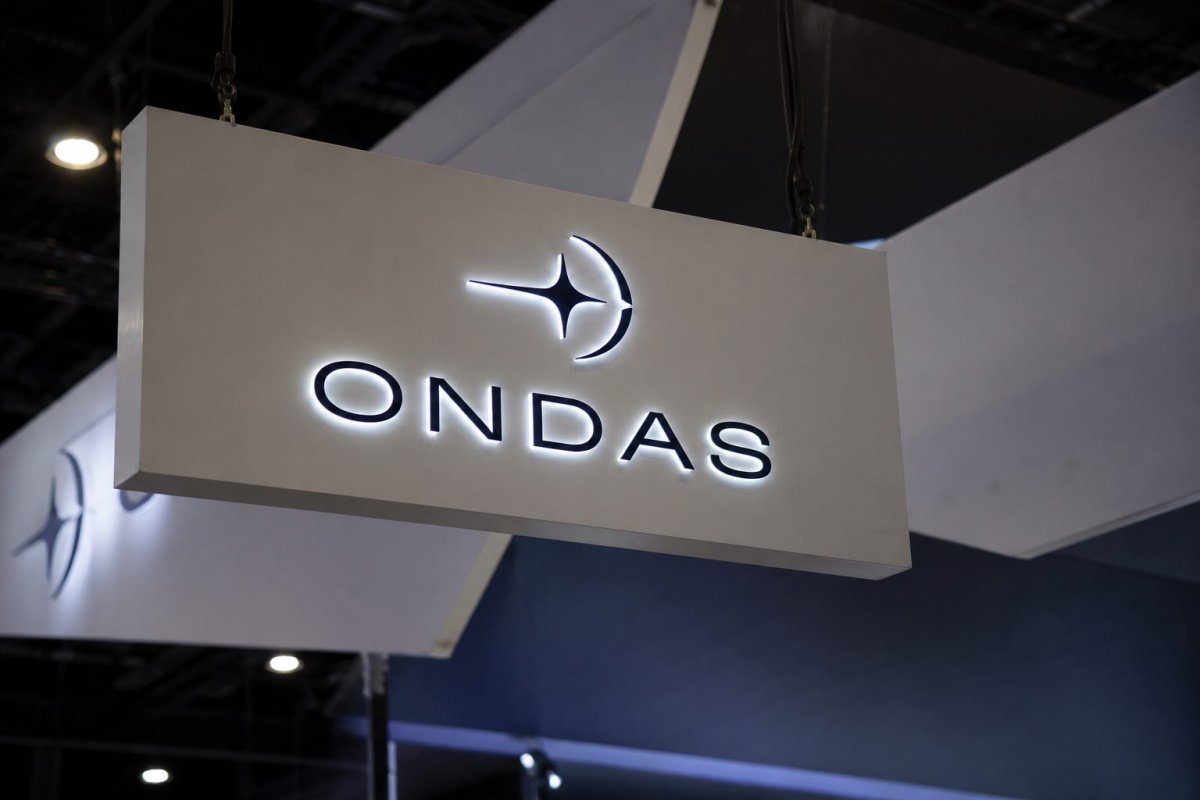 Ondas Shares Surge on Russell 3000 Entry and Resale Filing
