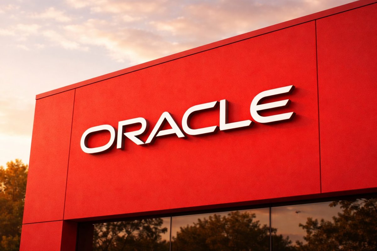 Oracle's $50B Cloud Funding Plan in Focus as Shares Rise Ahead of Holiday