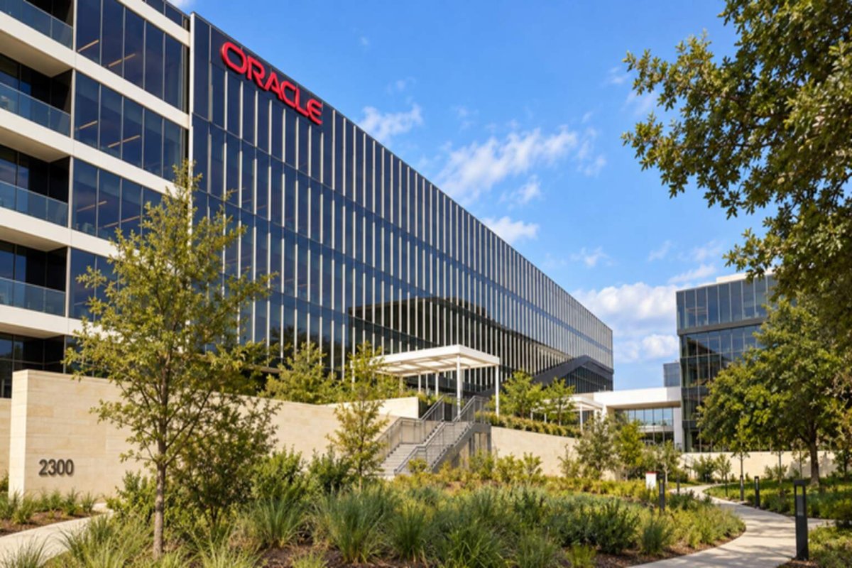 Oracle's Ellison Halts Share Sale Plan, Yet Stock Slides 4.6%