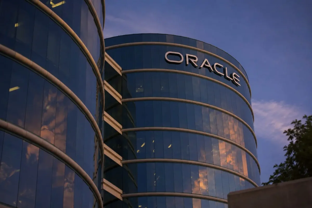 Oracle's Share Plunge Triples Dilution from $20B Equity Plan