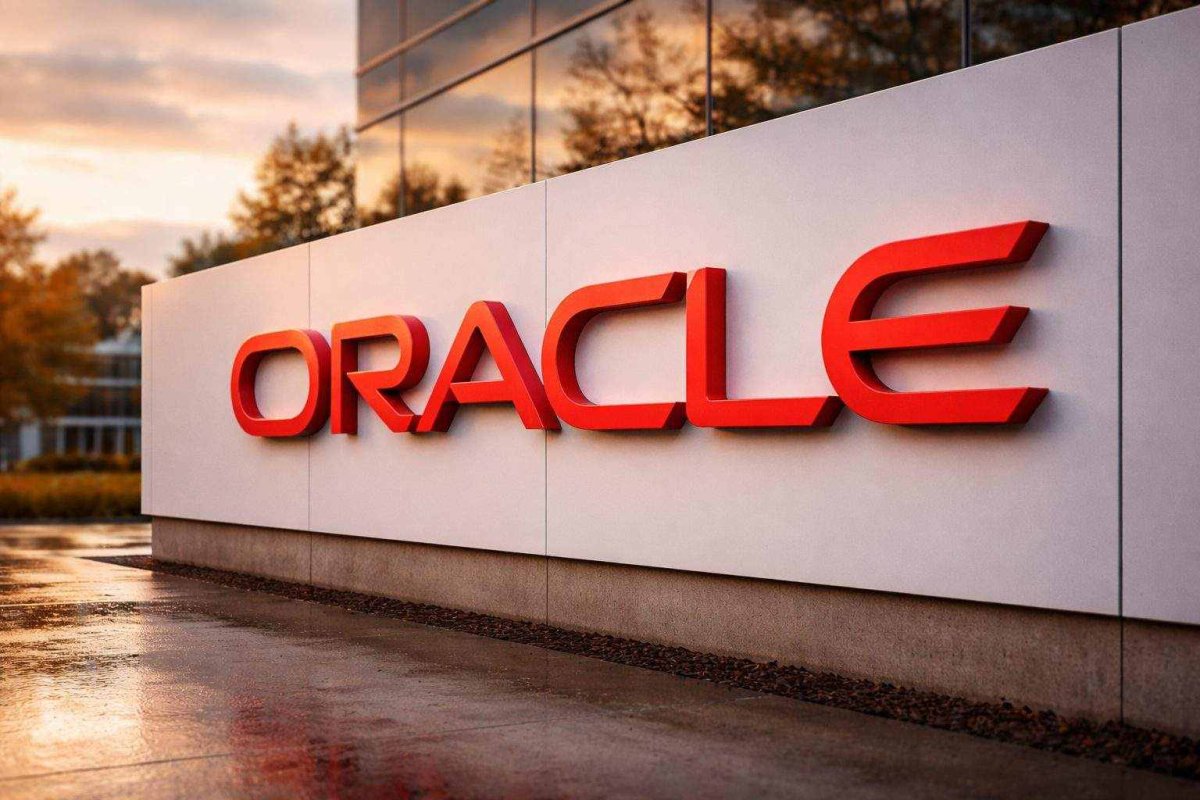 Oracle Shares Dip Despite Securing $88M Air Force Cloud Contract