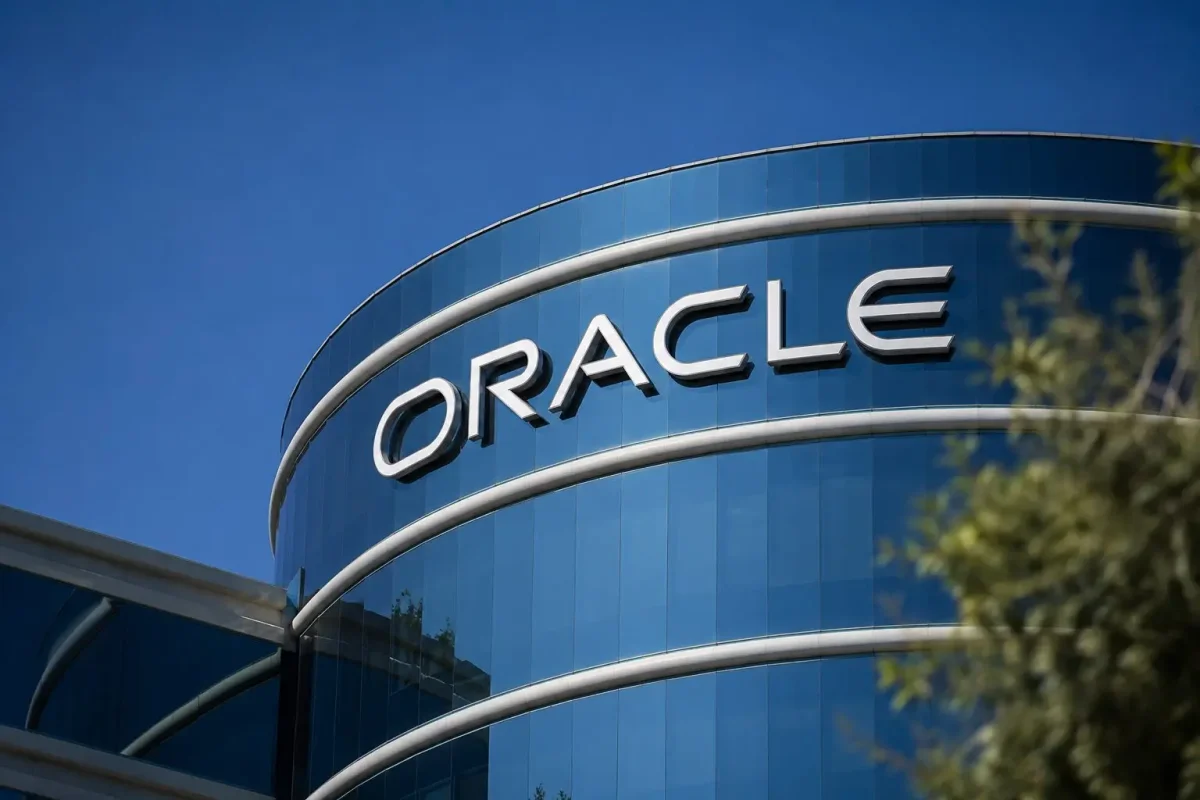 Oracle Stock Surges on Cloud Growth, AI Demand Fuels Rebound