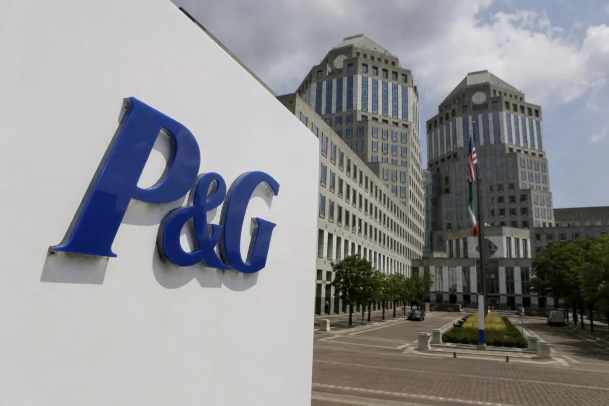 P&G Shares Slip for the Week; CFO Schulten Set for Investor Q&A on Wednesday