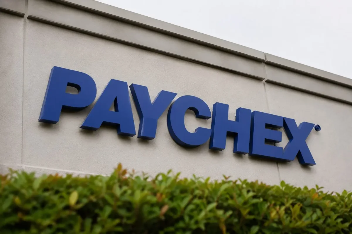 Paychex Shares Slide on Tepid Fiscal 2027 Outlook Despite Q4 Beat