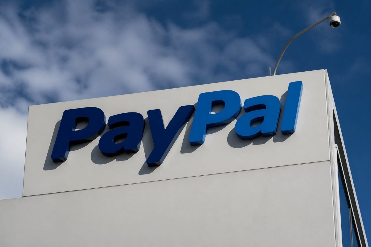 PayPal Beats Q1 Estimates as New CEO Unveils $1.5B Cost-Cutting Plan