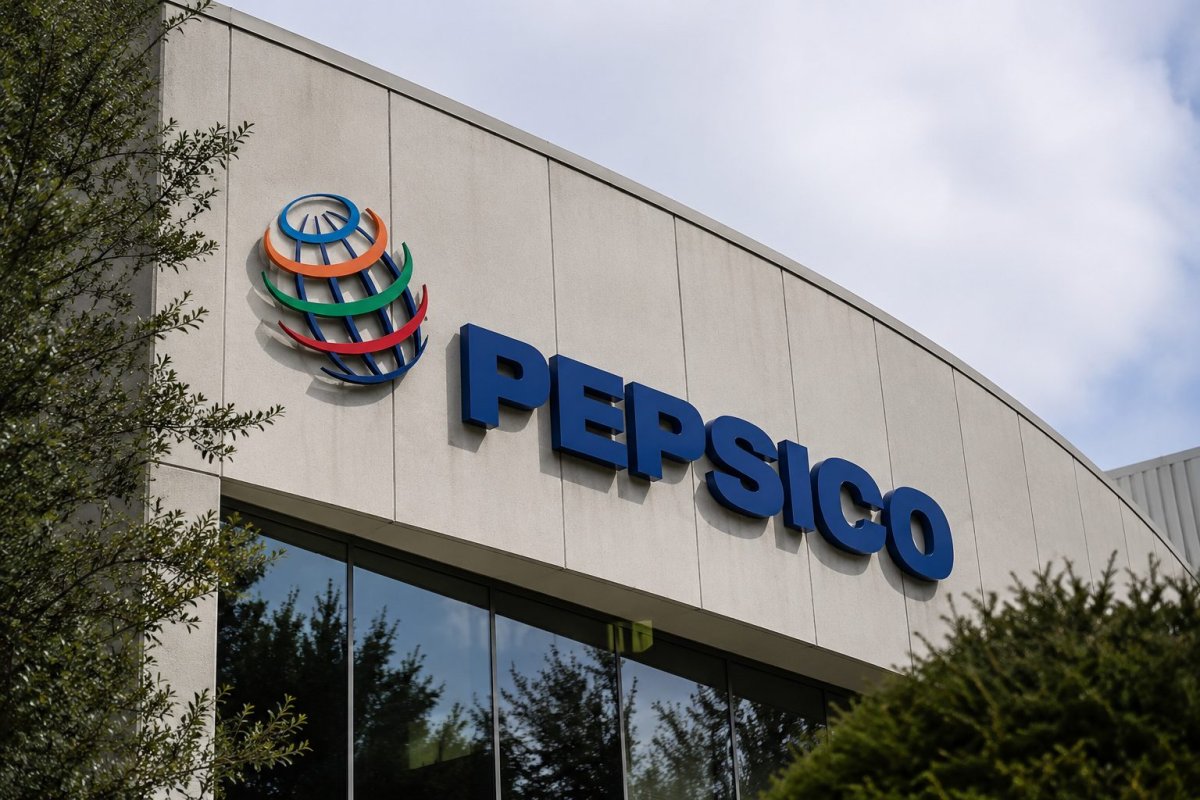 PepsiCo Edges Higher Despite Analyst Price Target Reductions