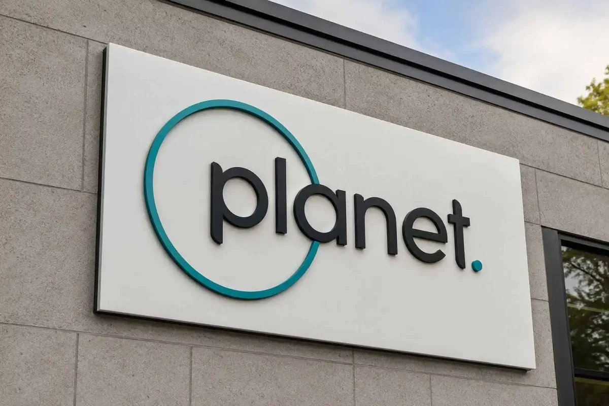 Planet Labs Shares Tumble 22% on $1.5 Billion ATM Stock Sale Plan