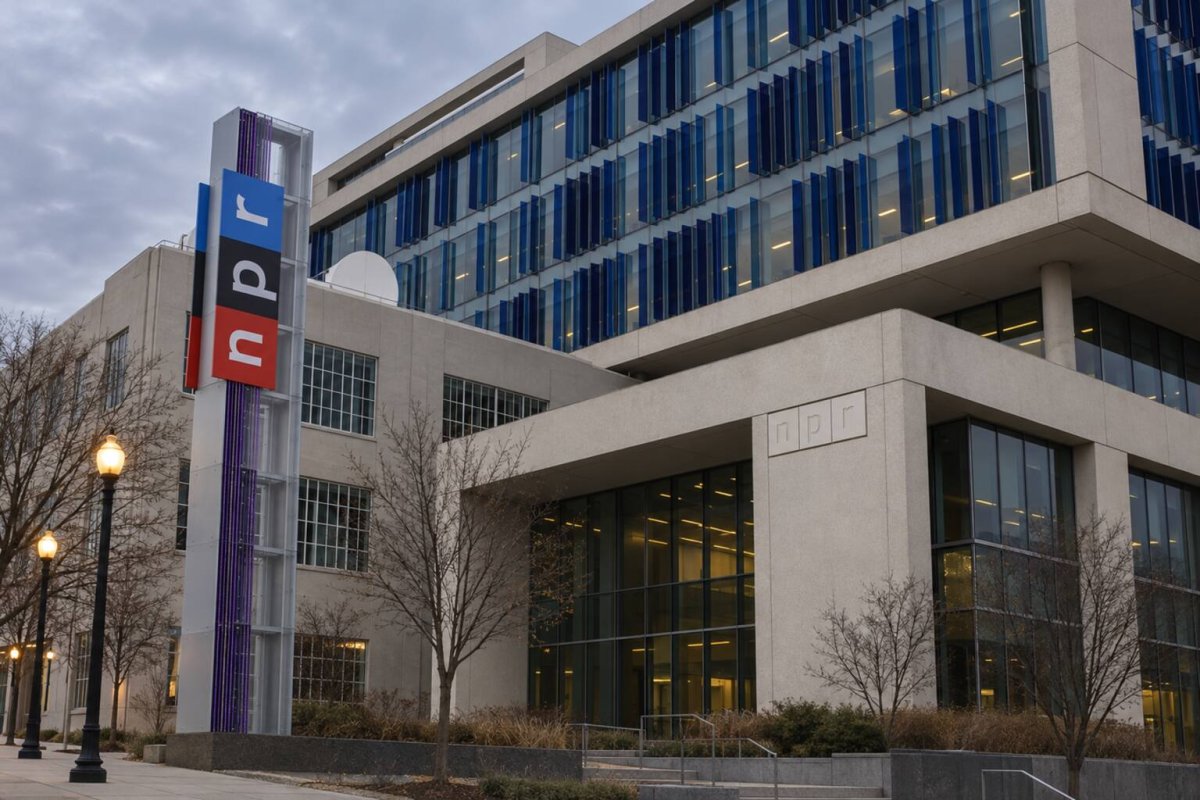 Public Radio Donor Surge Fades, NPR Faces $8M Budget Gap