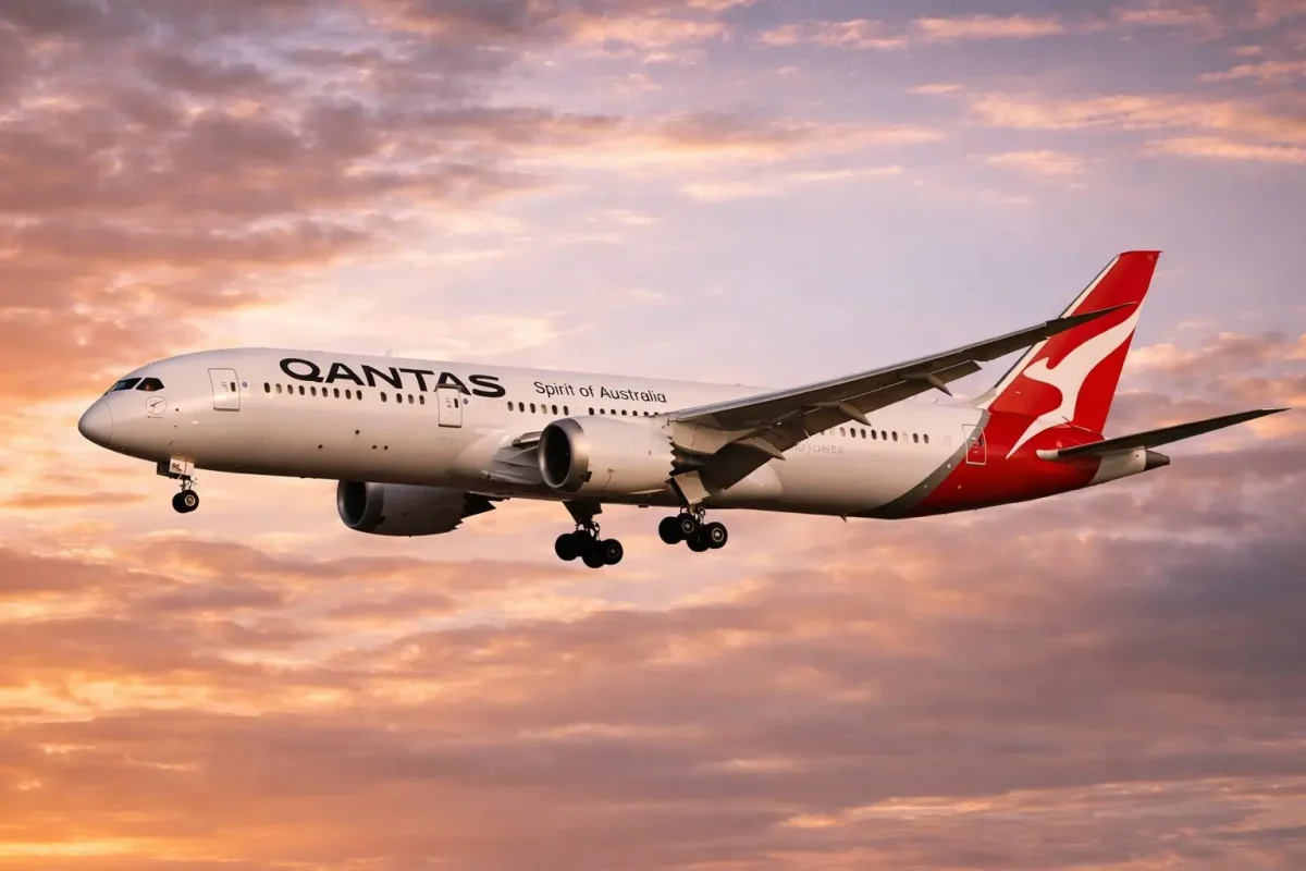 Qantas Reroutes Flights Amid Middle East Airspace Disruption