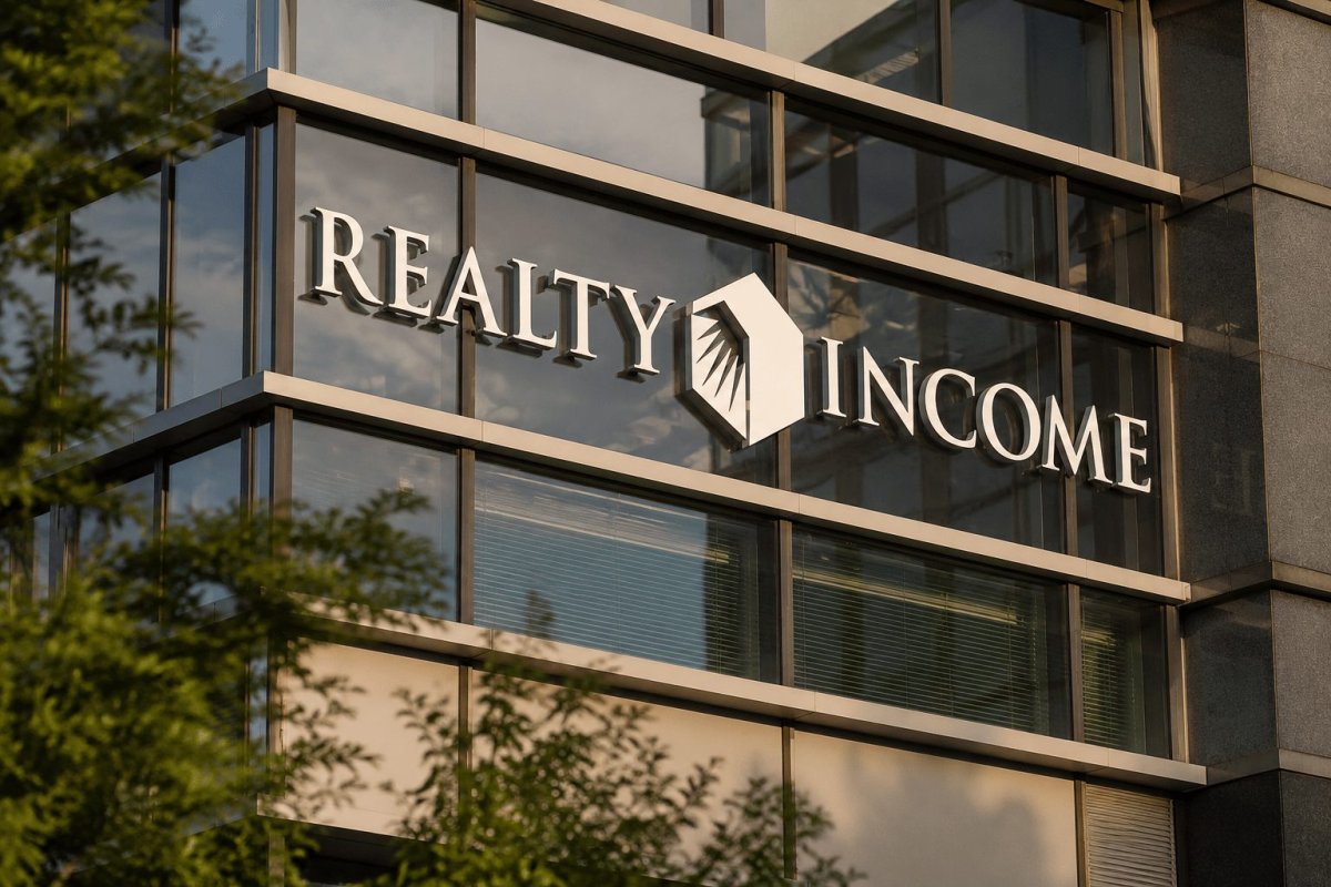 Realty Income's New 150M Share Plan: A Strategic Shift in Capital Structure